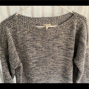 90’s boat neck lightweight sweater.